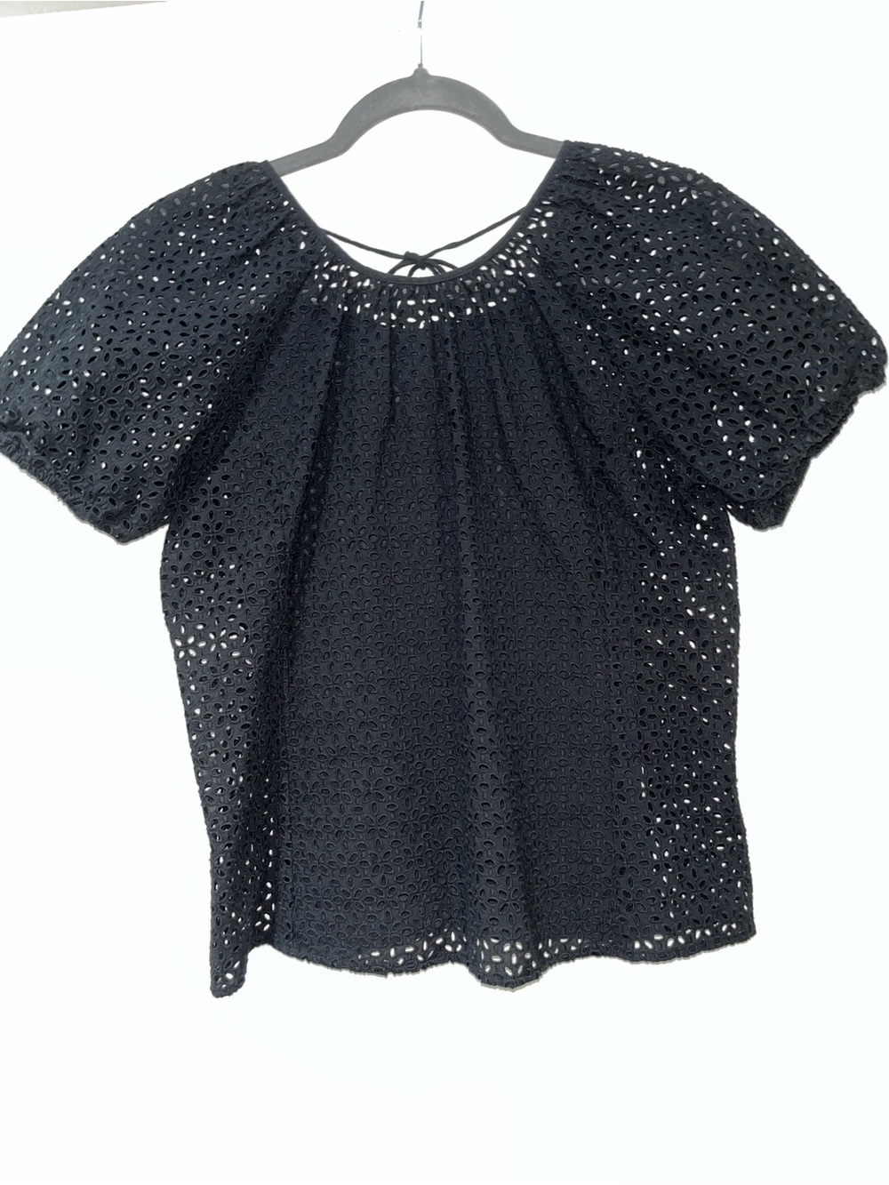 J.Crew Black Eyelet Puff Sleeve Top W/  Tie Back Size Med Shapermint Black Cami